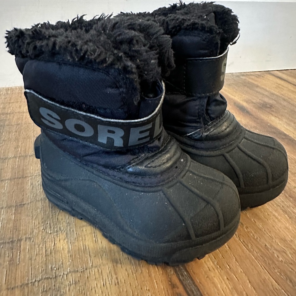 Sorel Size 7 Toddler Snow Commander Great Used Condition!